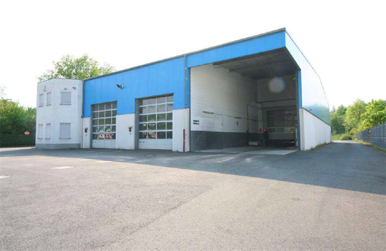 Ansicht2 Wohn- / Gesch�ftshaus Eppstein