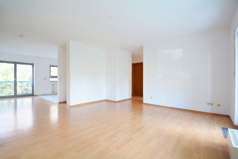 PrI 9197 Wohnzimmer und K�che Erdgeschosswohnung Offenbach