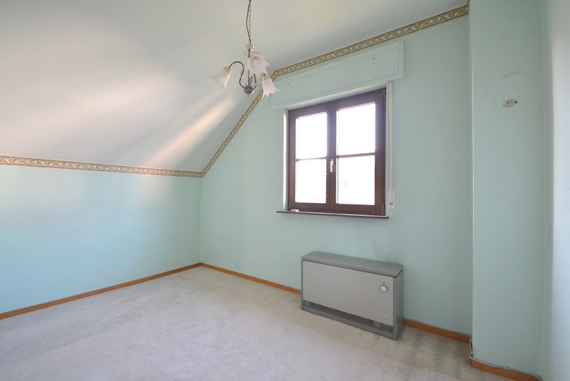 PrI 9218 Kind2 Zweifamilienhaus Sulzbach