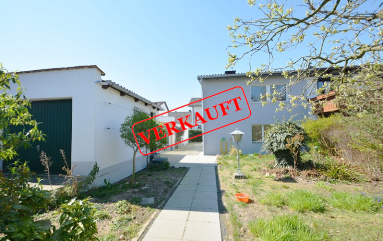 PrI 9172 Aussenansicht Dreieich - Offenthal Doppelhaush�lfte VERKAUFT! Familien aufgepasst! Bezugsfertige DHH mit gro�em Garten und Garage in Offenthal!