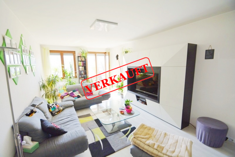 PrI 9191 Wohnzimmer Egelsbach - Egelsbach Etagenwohnung VERKAUFT! Familien aufgepasst! Top geschnittene 4-Zi.-ETW in attraktiver Wohnlage von Egelsbach!