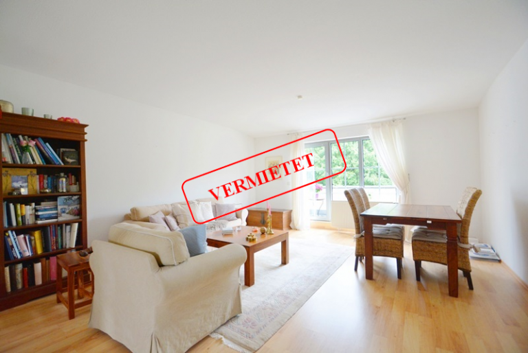 PrI 9268 Wohnzimmer Dreieich - Sprendlingen Etagenwohnung VERMIETET! Gut geschnittene 2-Zi.-DG in Top Lage von Dreieich-Sprendlingen!