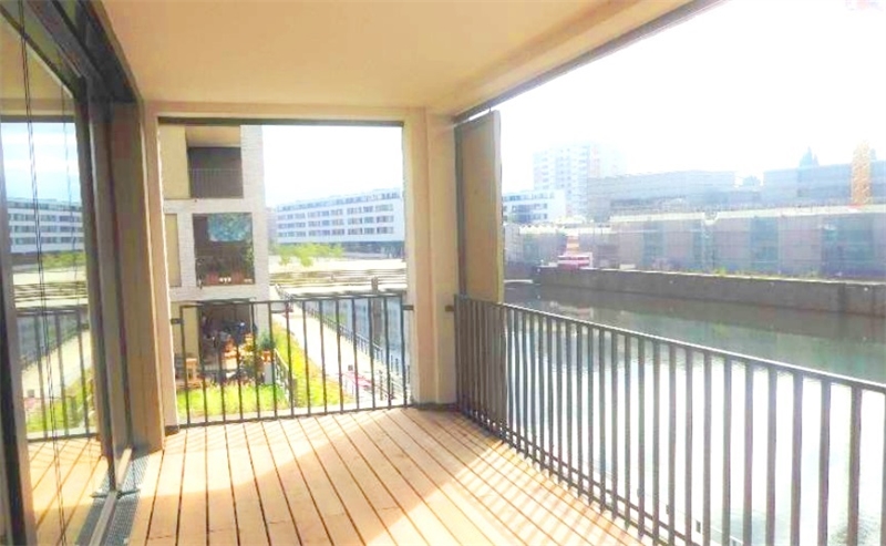 PrI 9225 Balkon Etagenwohnung Offenbach