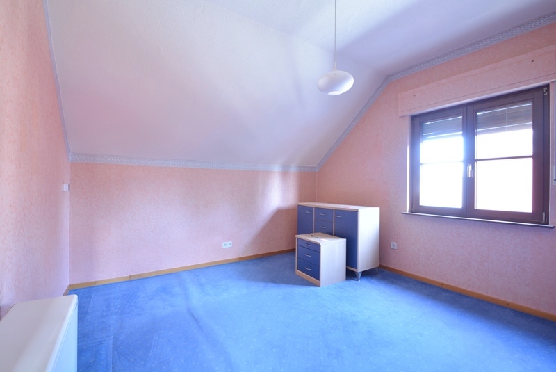 PrI 9218 Eltern OG Zweifamilienhaus Sulzbach