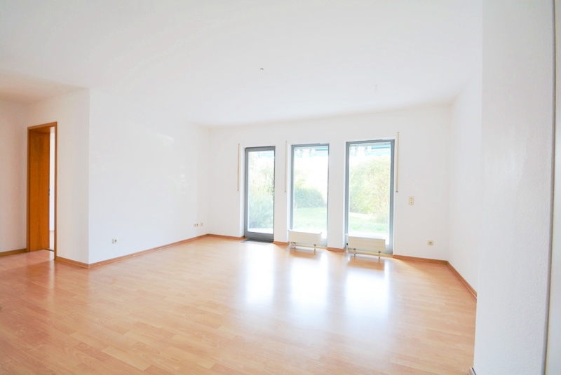 PrI 9197 Wohnzimmer Erdgeschosswohnung Offenbach