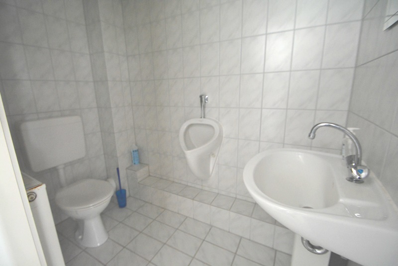 PrI9231 G�ste - WC Ladenlokal Dreieich