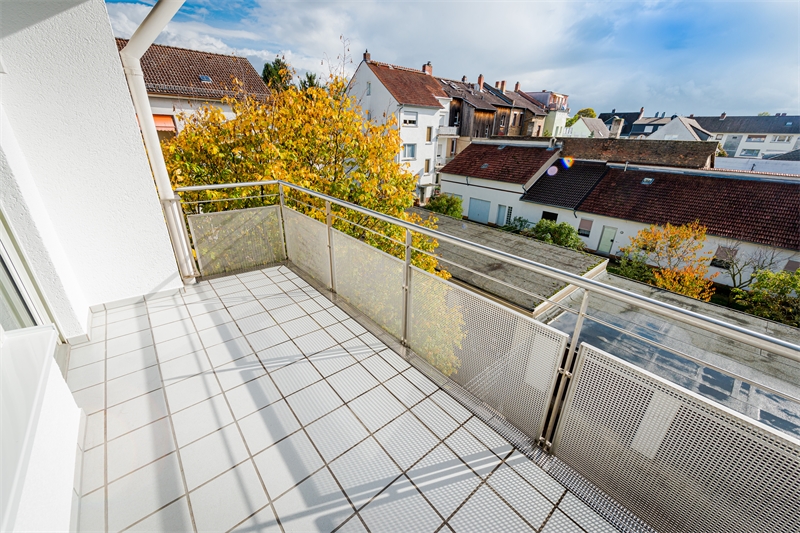 PrI 9215 Balkon Etagenwohnung Neu-Isenburg