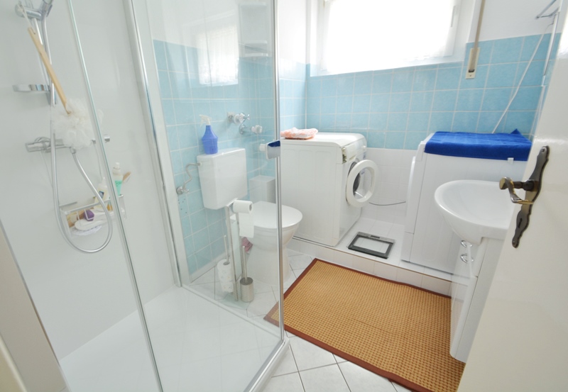PrI 9230 Bad Etagenwohnung Frankfurt