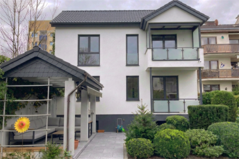 PrI 9317 Bestand KI Modell Einfamilienhaus Neu-Isenburg