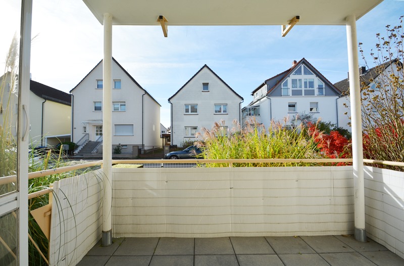 PrI 9322 Balkon Etagenwohnung Dreieich